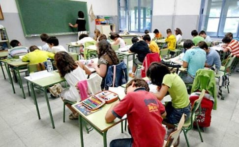La Junta acelera la privatización de la atención educativa al alumnado más vulnerable