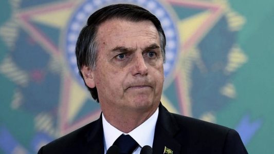 El presidente brasileño, Jair Bolsonaro, volvió a defender este jueves las políticas de su Gobierno para la Amazonía, insistió en que existe una “campaña” contra Brasil por los incendios en esa región y arremetió de nuevo contra las ONG.