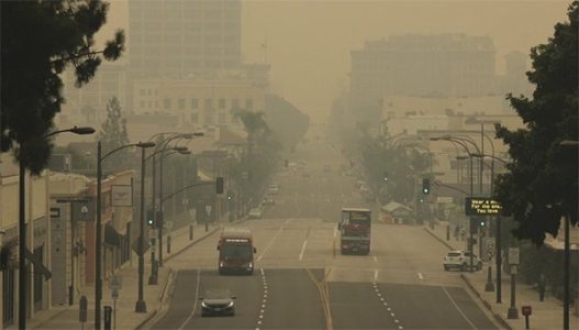 Calle aire contaminado Pasadena