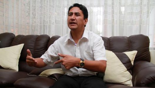 Perú. Vladimir Cerrón convoca el jueves 26 a marcha «contra