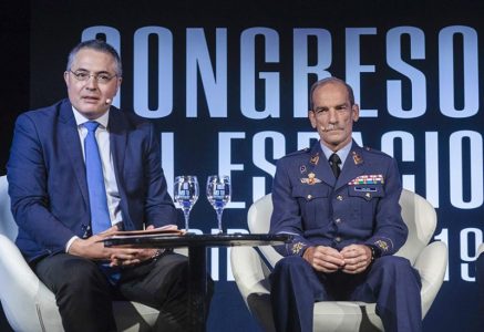 Presentan candidatura a un congreso de industria militar en Sevilla para 2024