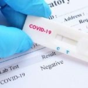 ¿Cuánto cuesta un test de coronavirus en América Latina?